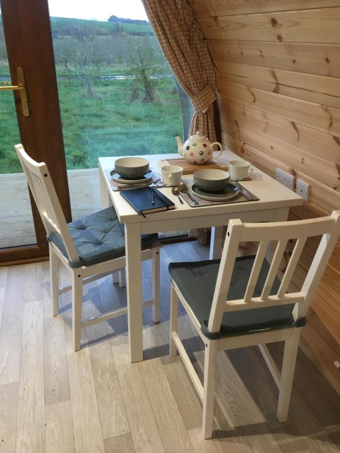 Orchard Luxe Glamping Pod Dungannon Exterior foto
